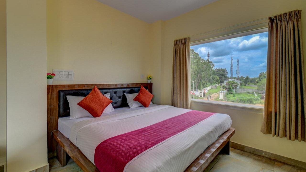 Deluxe A/C Rooms 
