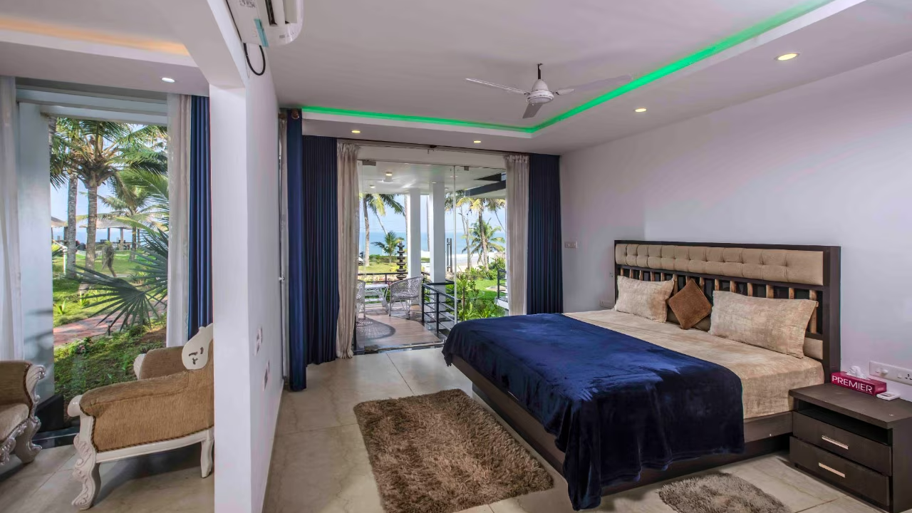 4BR with Pool