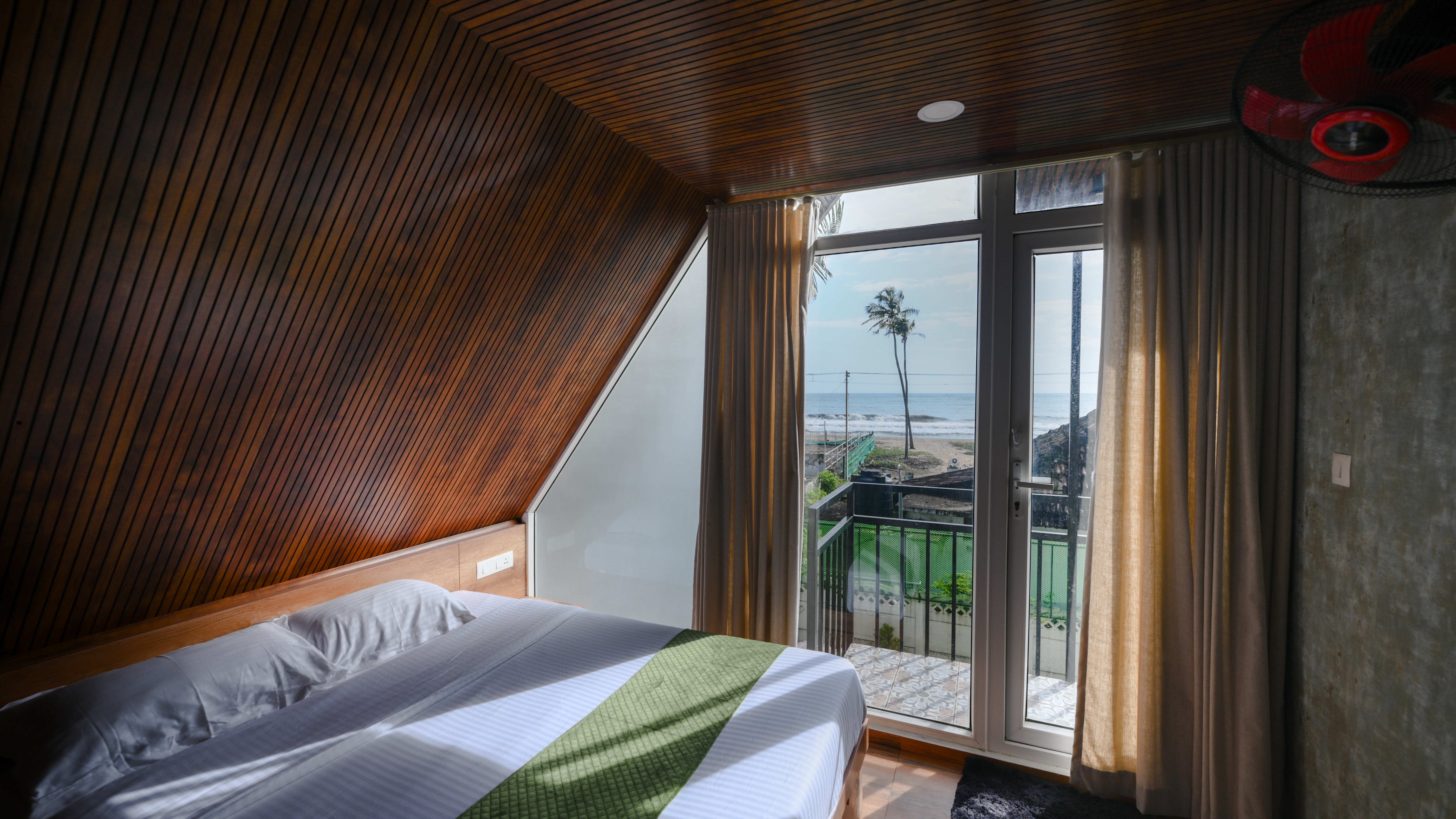 Heaven-Sea View Rooms