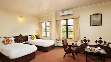 Royal Executive Rooms