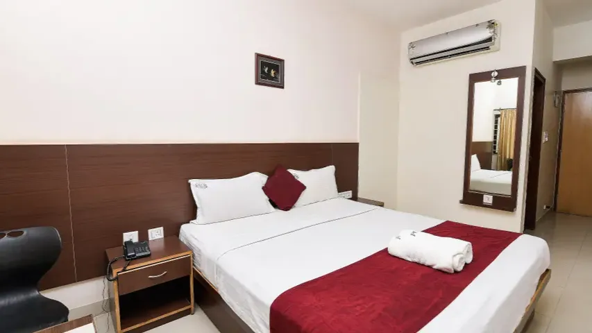Elite A/C Rooms