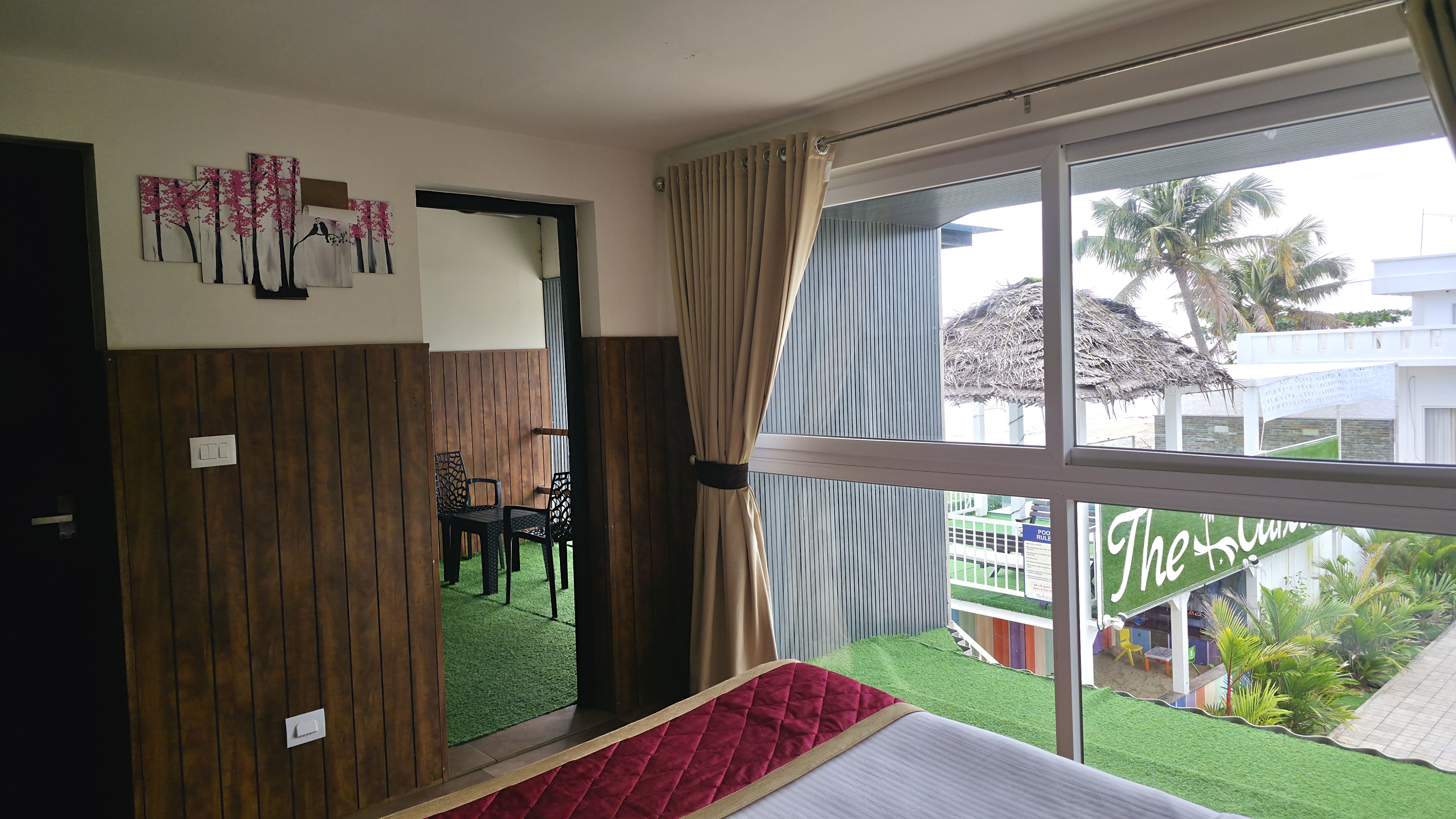 First Floor - Pool & Sea View Suite