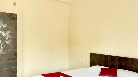 Standard Room with Balcony non A/C