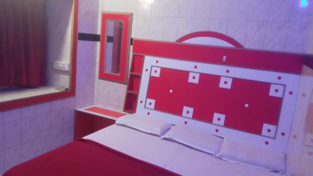5Bed Two adjacent room