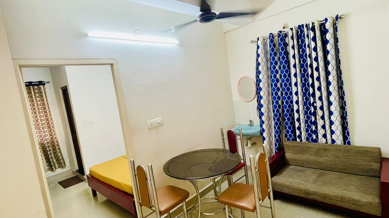 JUNIOR SUITE ONE-BEDROOM APARTMENT