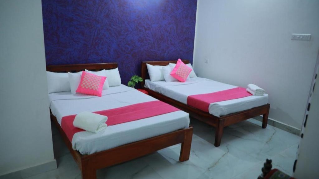 Deluxe Family Room