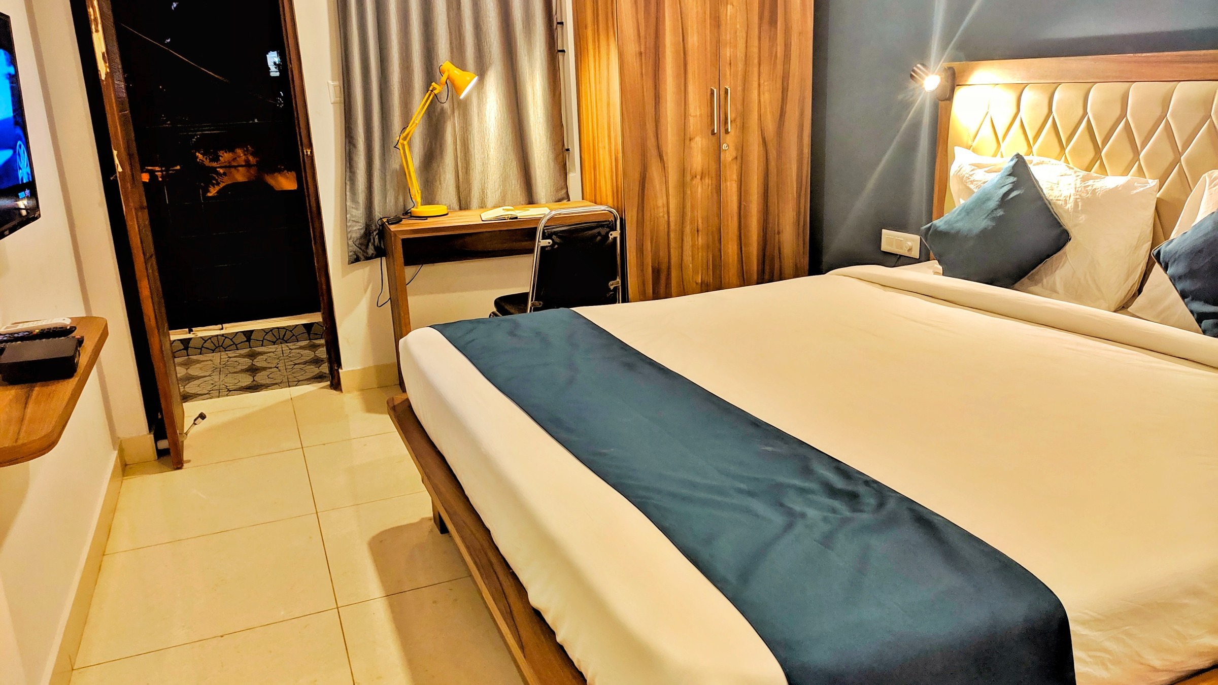 Luxury Suites