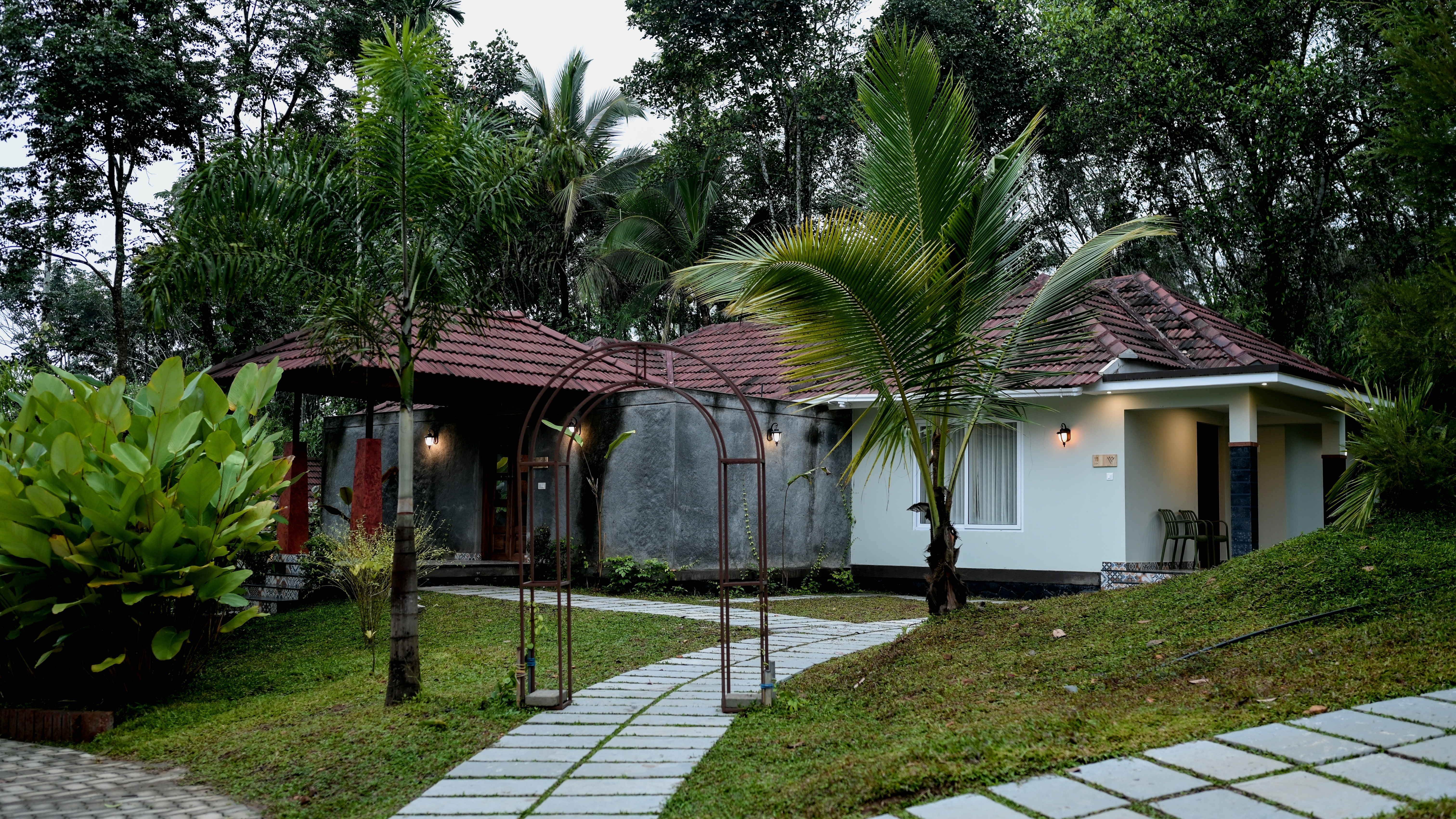Twin Cottages with Living Space