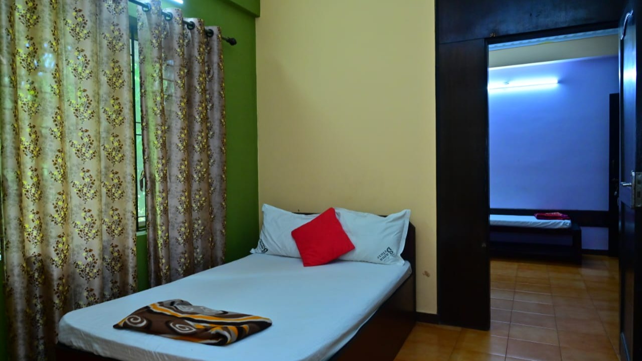Deluxe Rooms Non Ac