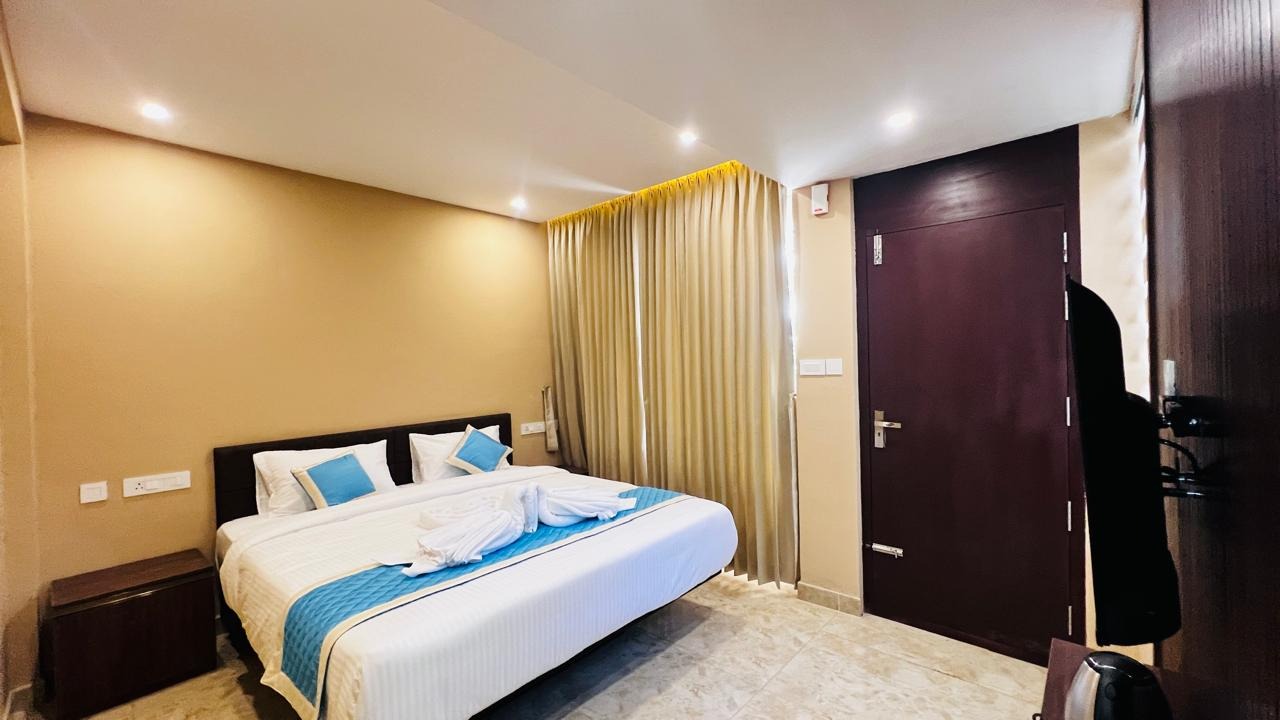 SUPER DELUXE SUITE - 1