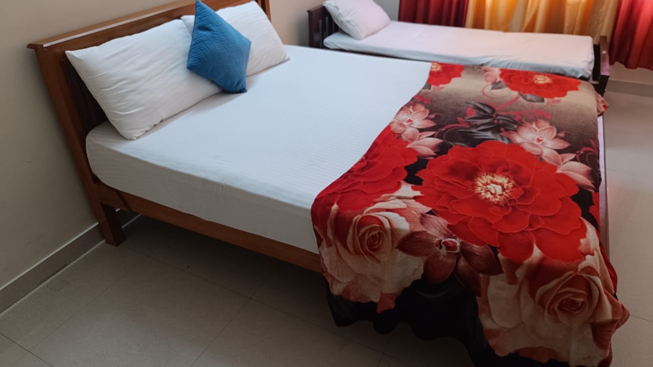 Deluxe Triple Bed A/C