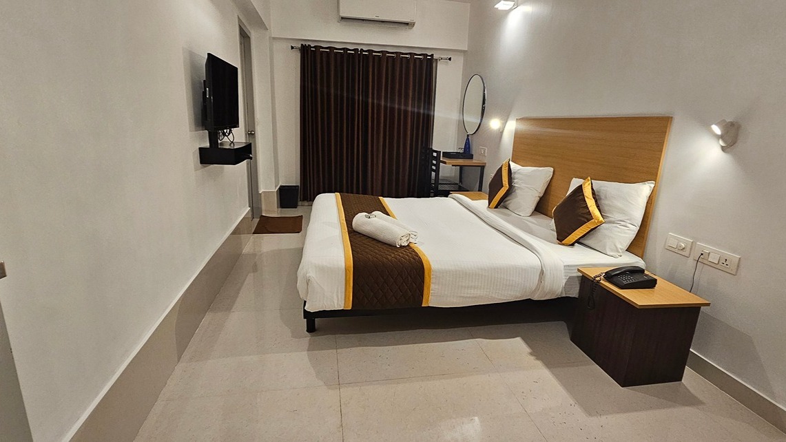 Classic Executive AC Room