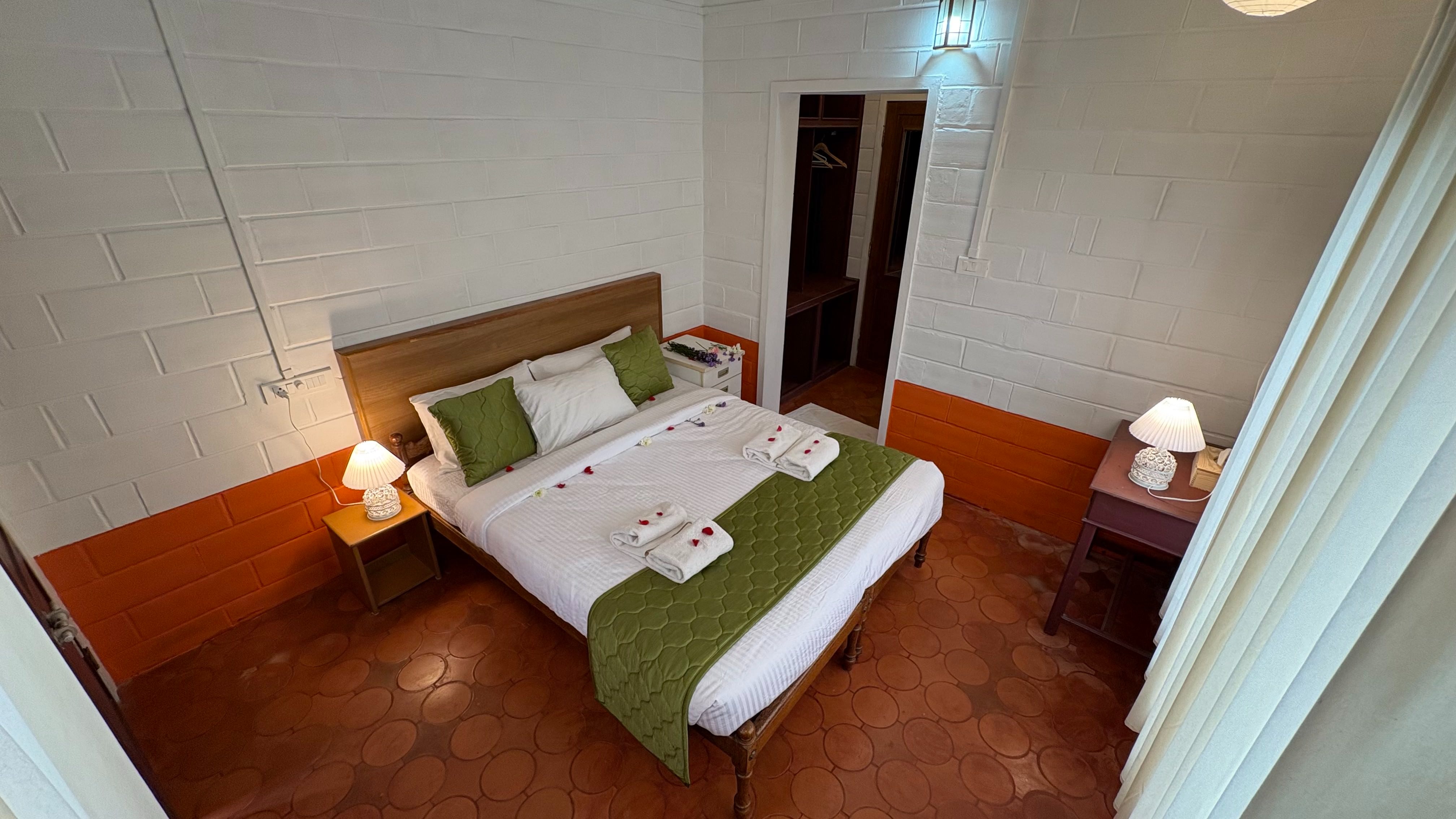 Backwater Bliss Deluxe Room - Non AC