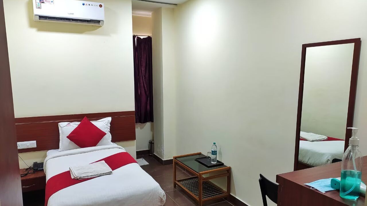 Executive Single A/C Room  