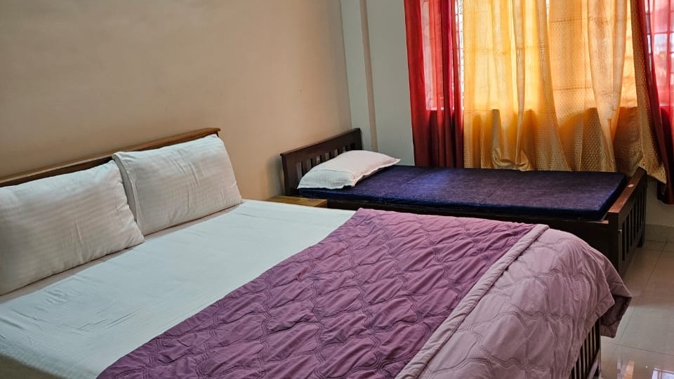 Triple Bed Room non A/C