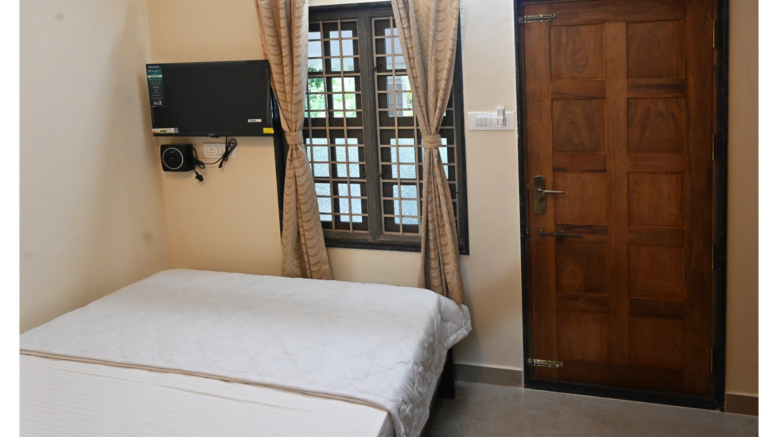 Standard Room (1st floor)