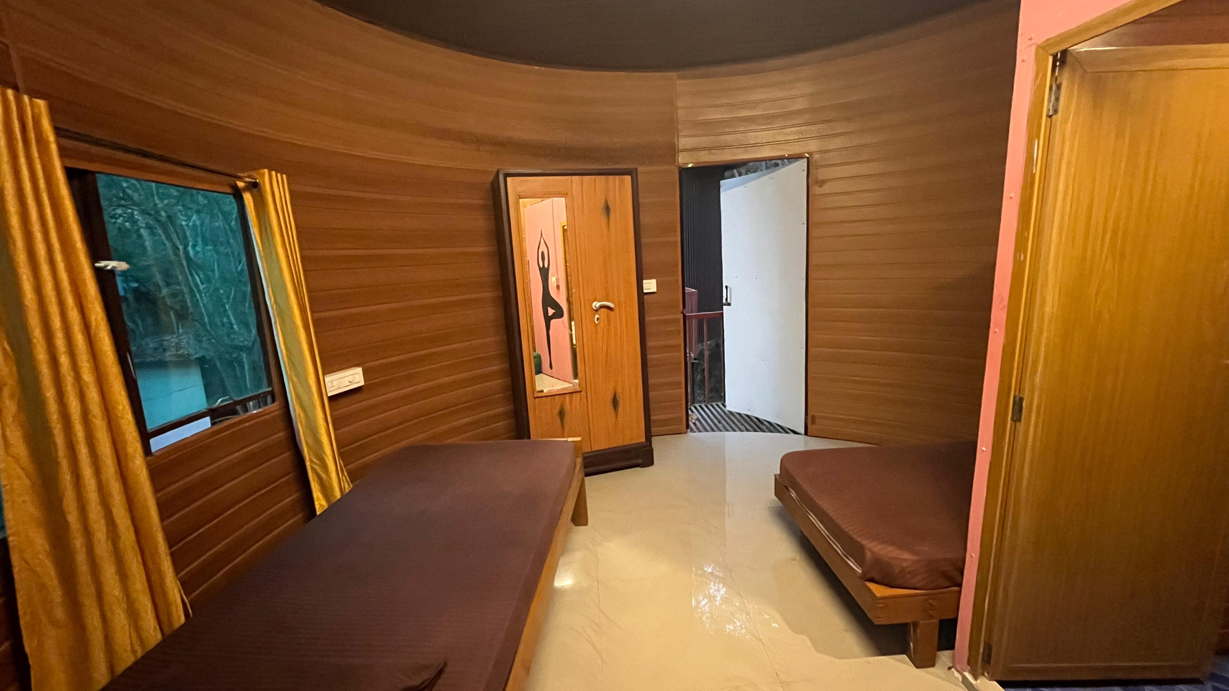 Ring Room Non AC - Twin Bed