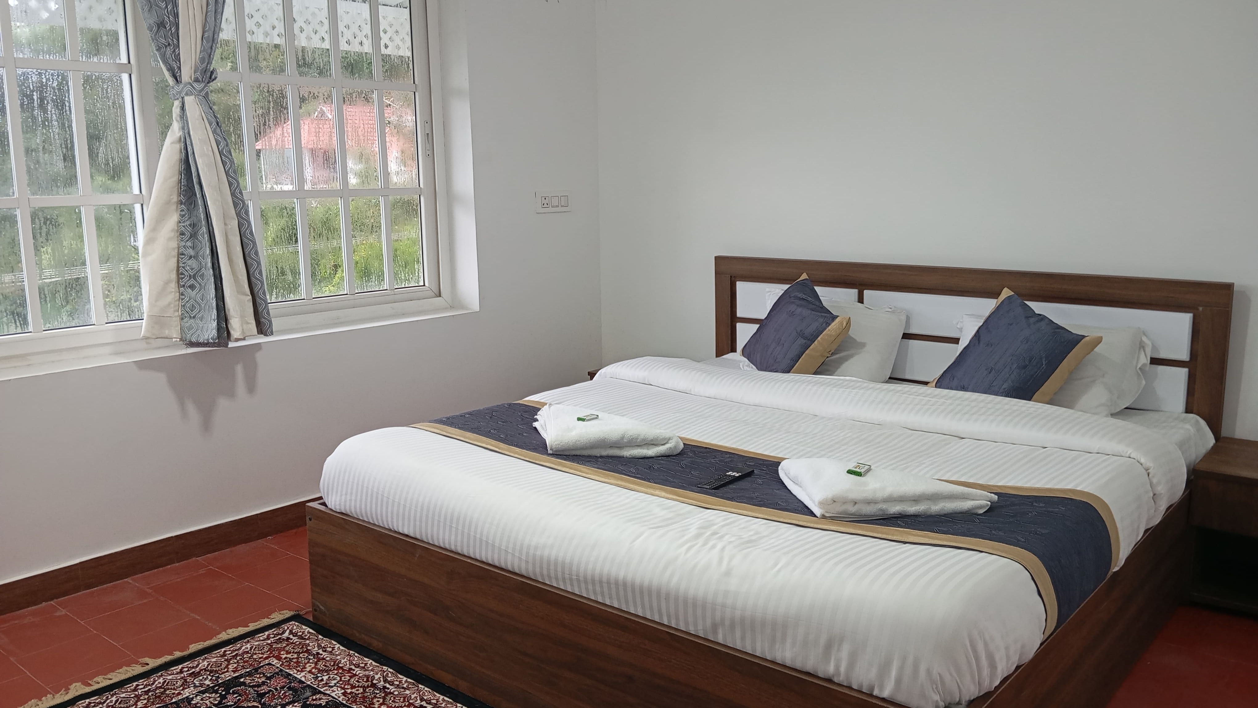 DOUBLE BEDROOM SUPERIOR DELUXE