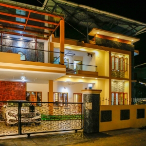 image00189-2000x1333-1-300x300