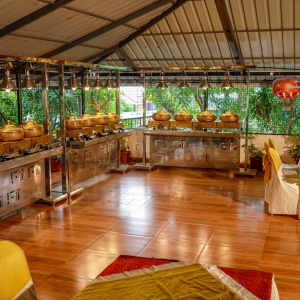 3B4A8932A-scaled-300x300