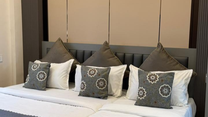 Superior Three Bed AC