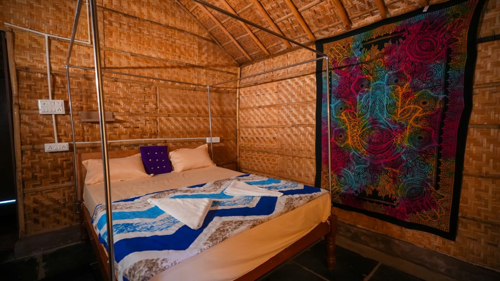 King Bamboo Cottage AC