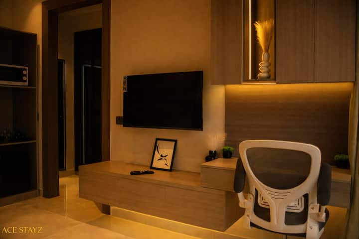 b912d587-a55a-4d38-bf4b-250720723836