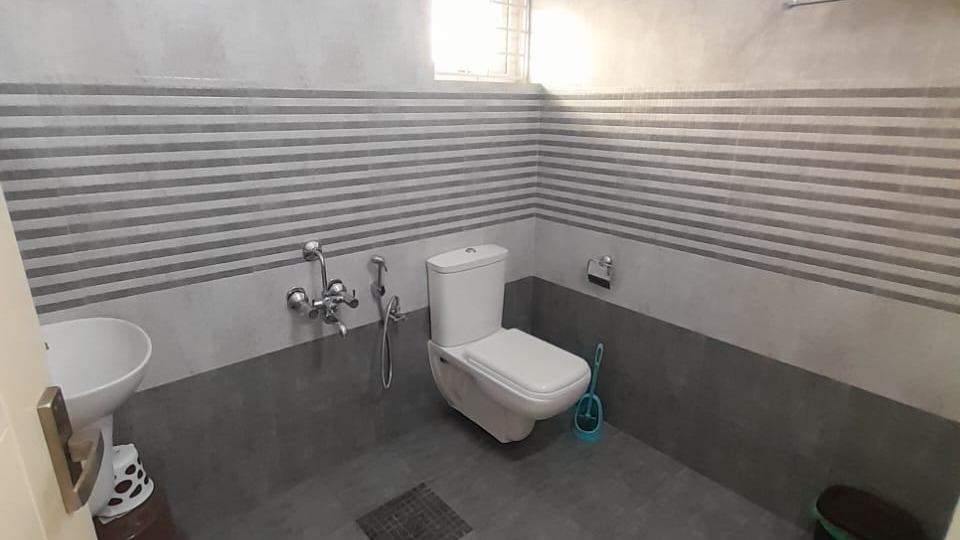 Three-Bed Room Deluxe Suite (#A6 FL-2)                                     
