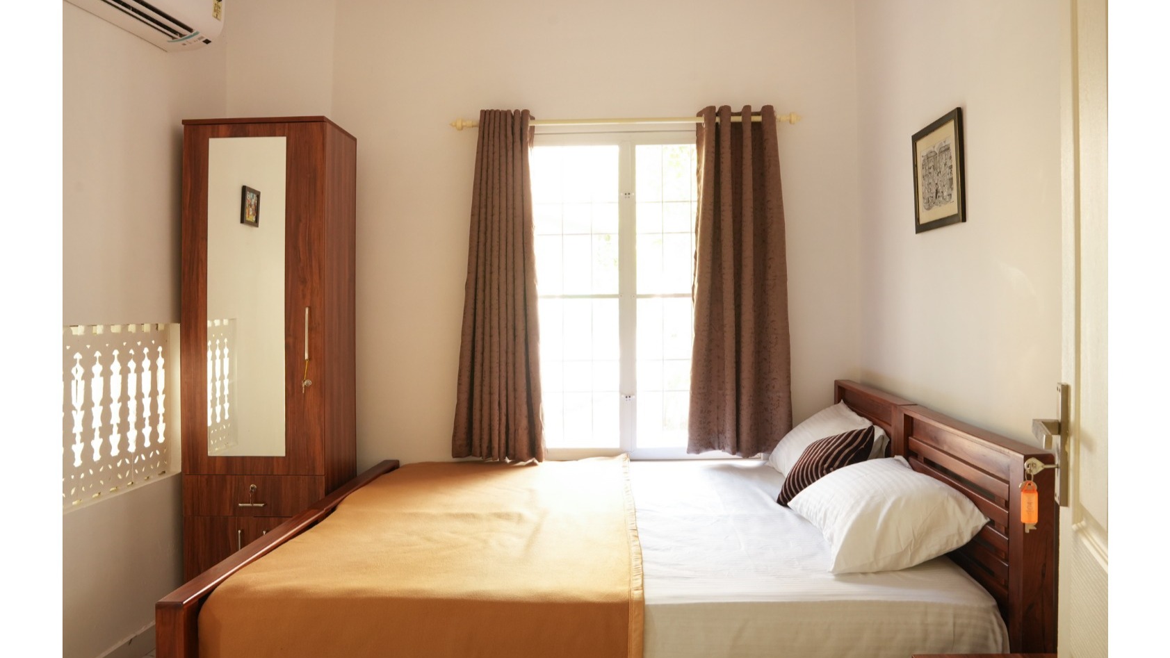 Deluxe Room (Garden View)