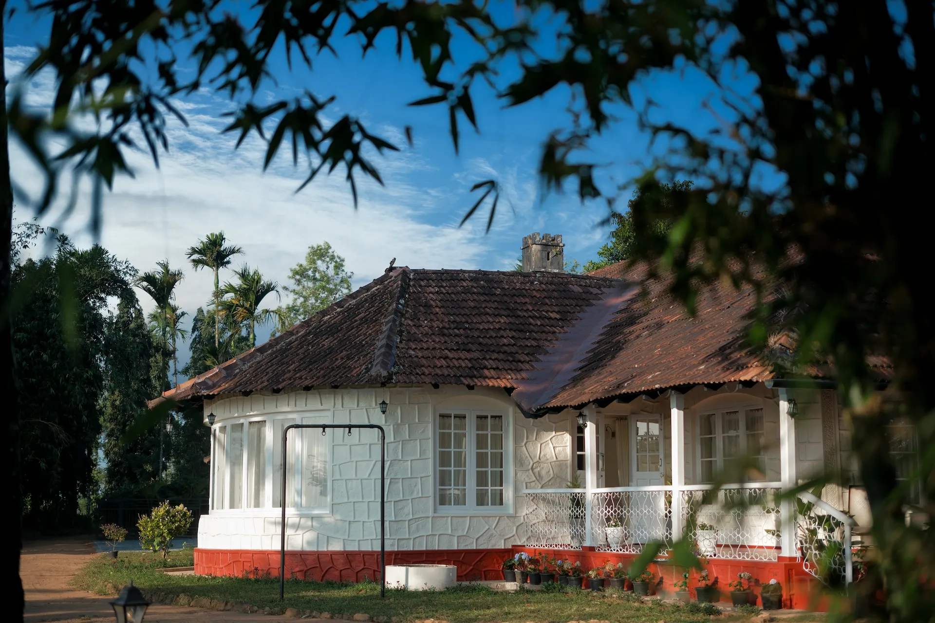 the_hundred_house_3_bungalow_heritage_kerala_tourism_wellness_ayurvedic_british_colonial_style_villa_homestay_resort_wayanad_top_best_5_kisah_stays