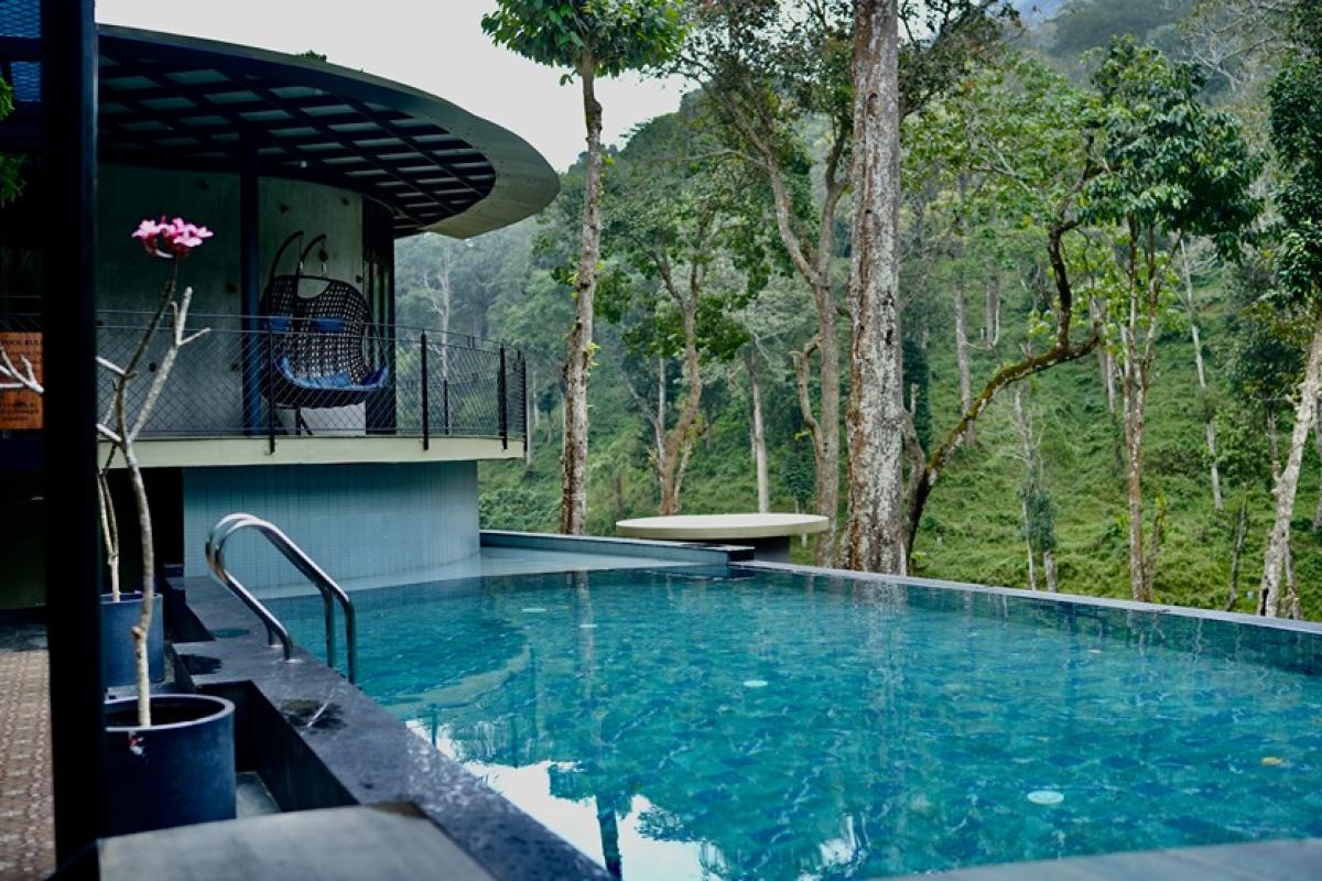 Archouse pool_