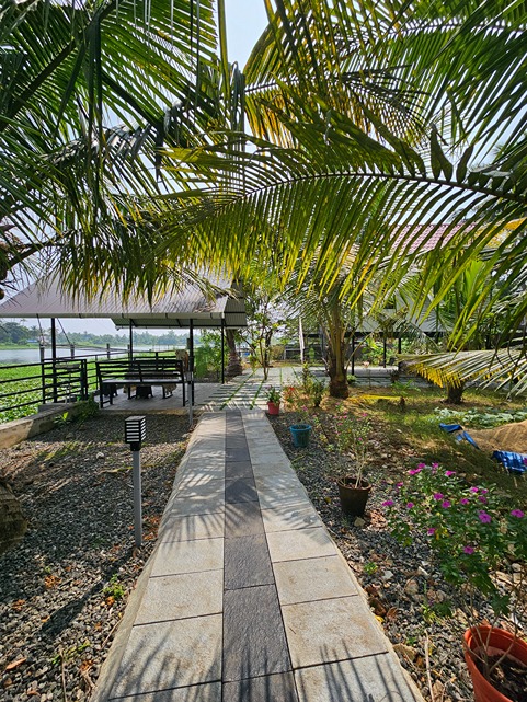 Beautiful River View Homestay Near Kochi Kayal 