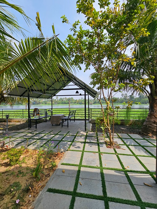 Beautiful River View Homestay Near Kochi Kayal 