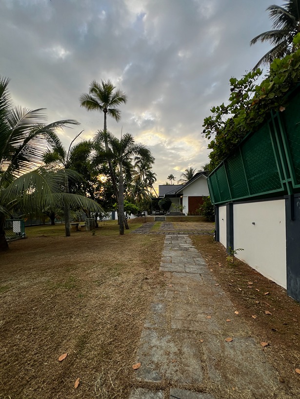 Lakeview 2BHK Pool Villa | Perfect for Staycations & Small Celebrations , Kochi