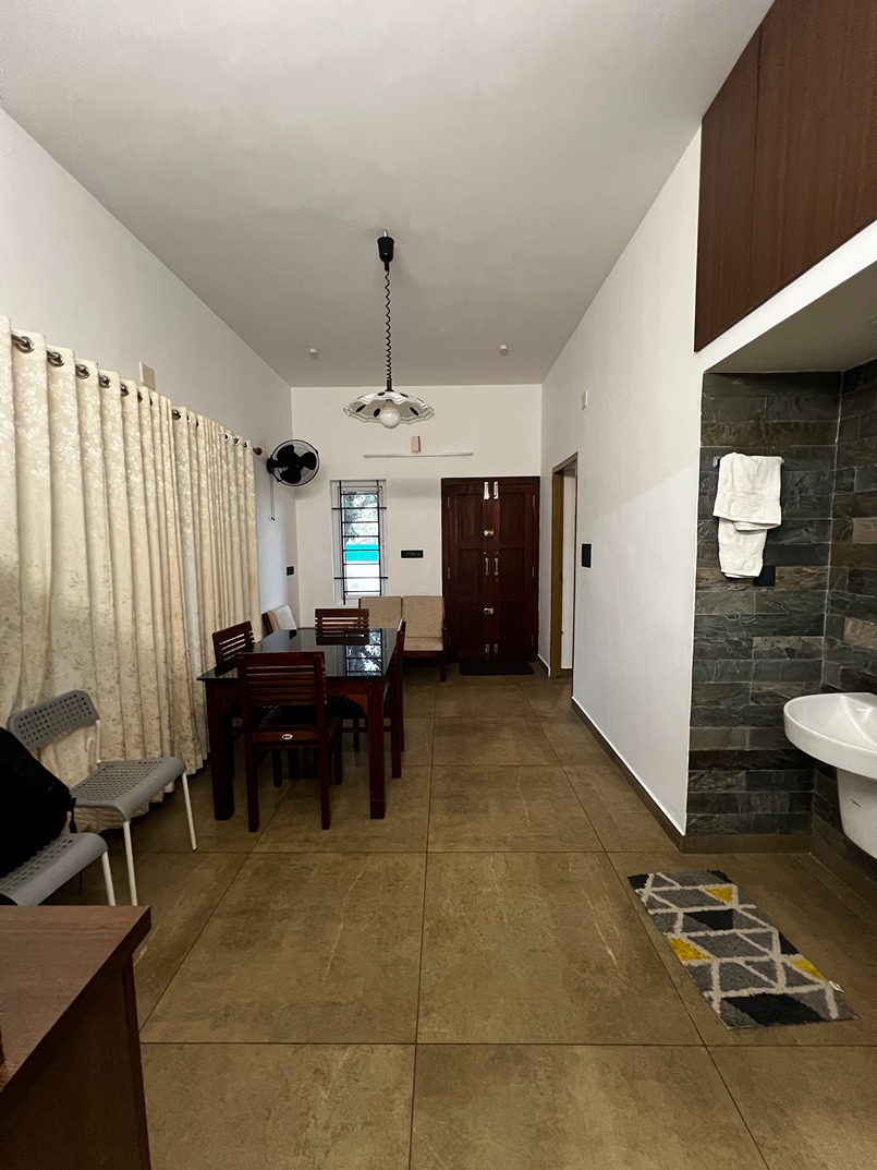 Lakeview 2BHK Pool Villa | Perfect for Staycations & Small Celebrations , Kochi