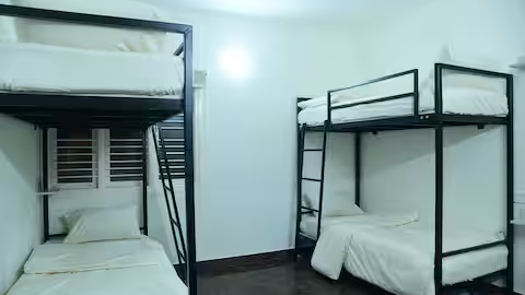 Casatel Party Hostel (Women's Only)