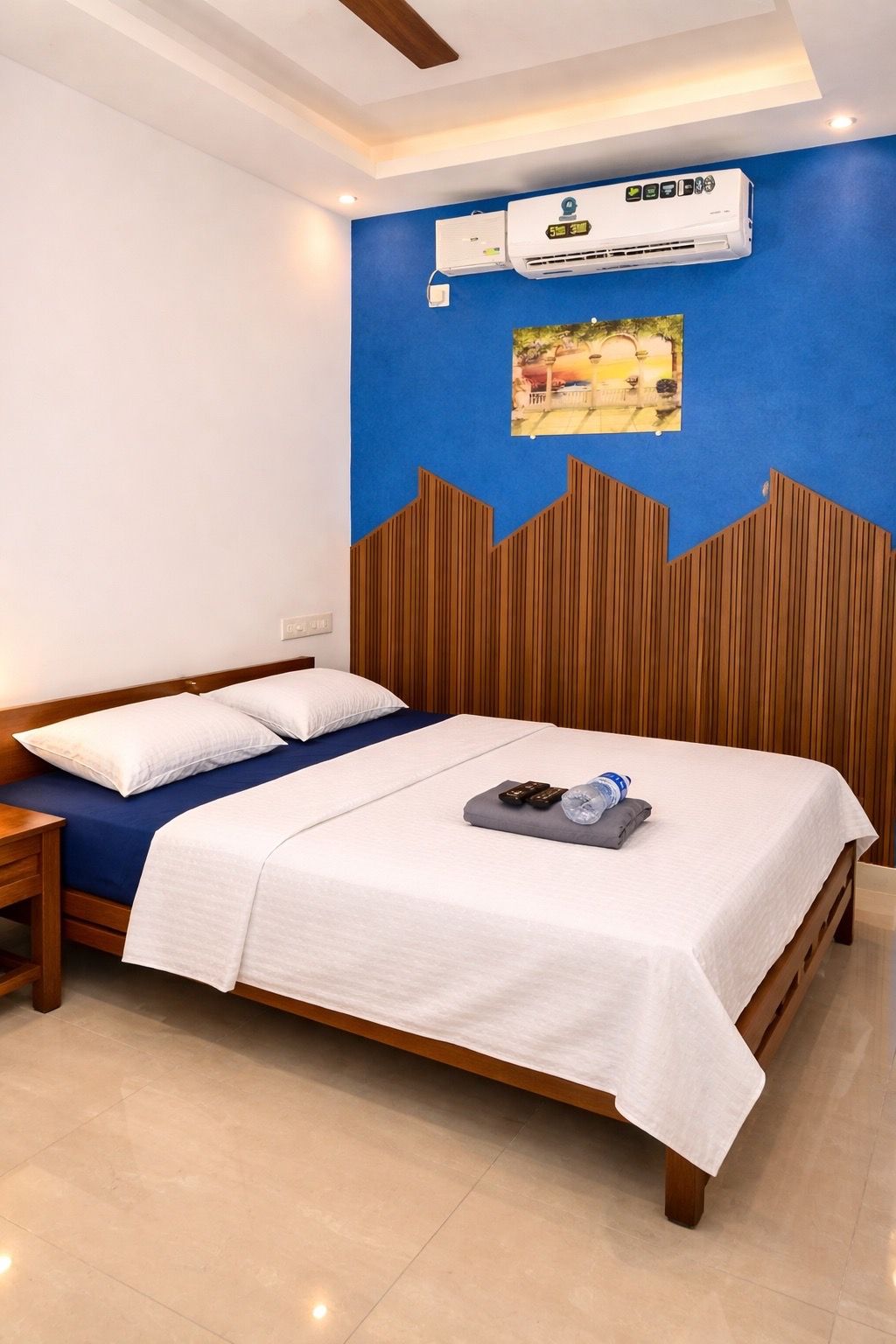 AEB207EA-4071-4646-A69D-35AD0F1CAFFF_compressed