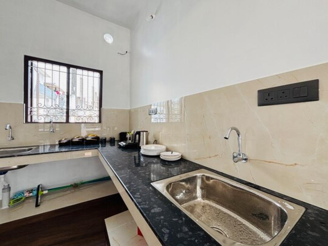 d814b097-c8a3-43a1-b1d5-5658dfb4c3ec