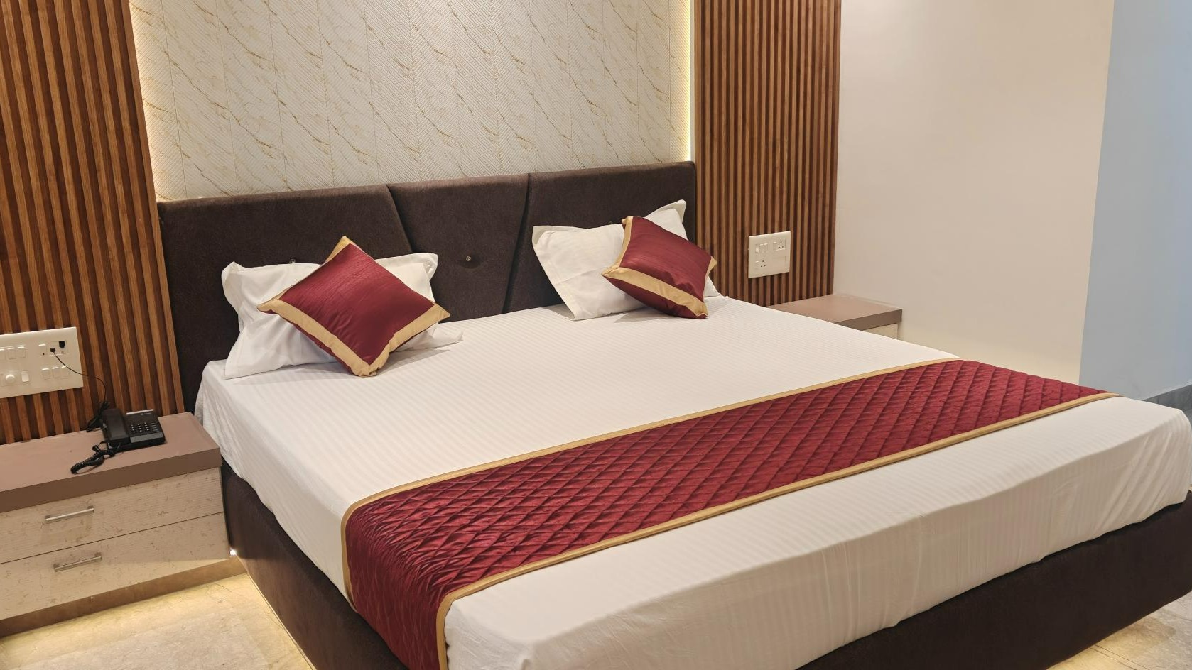 Super Deluxe Room