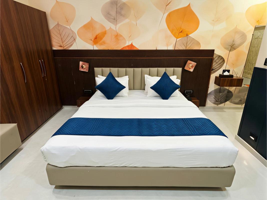Superior Bedroom2