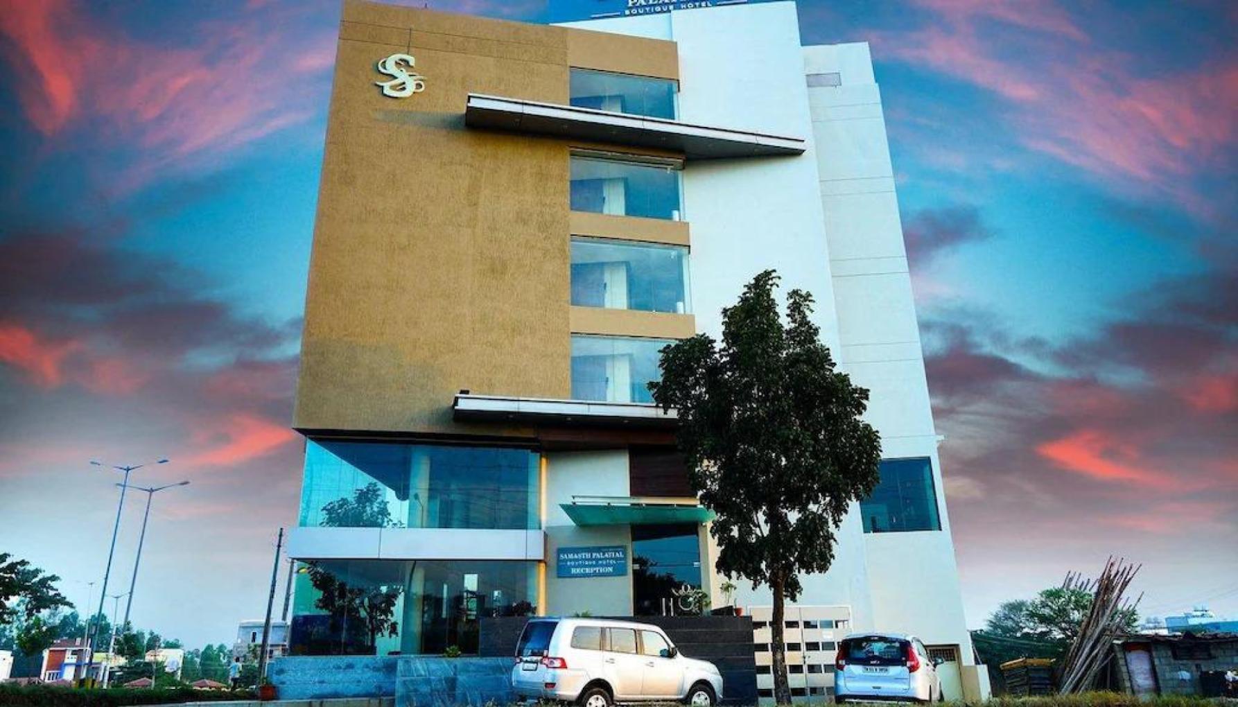 Main Image