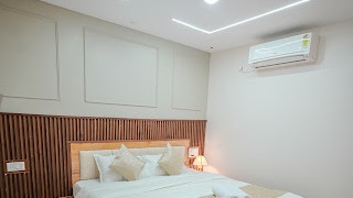 Deluxe Room with Balcony