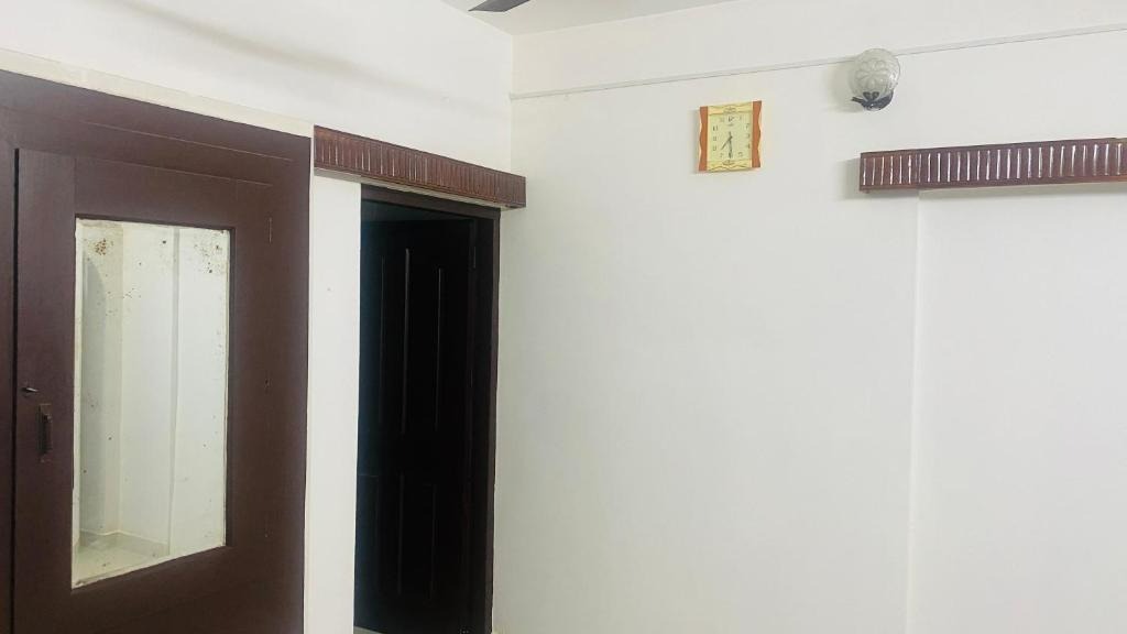 Double Room with Private Bathroom image 6