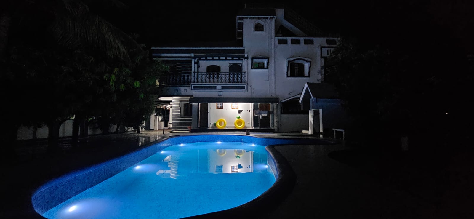 Property gallery image 4
