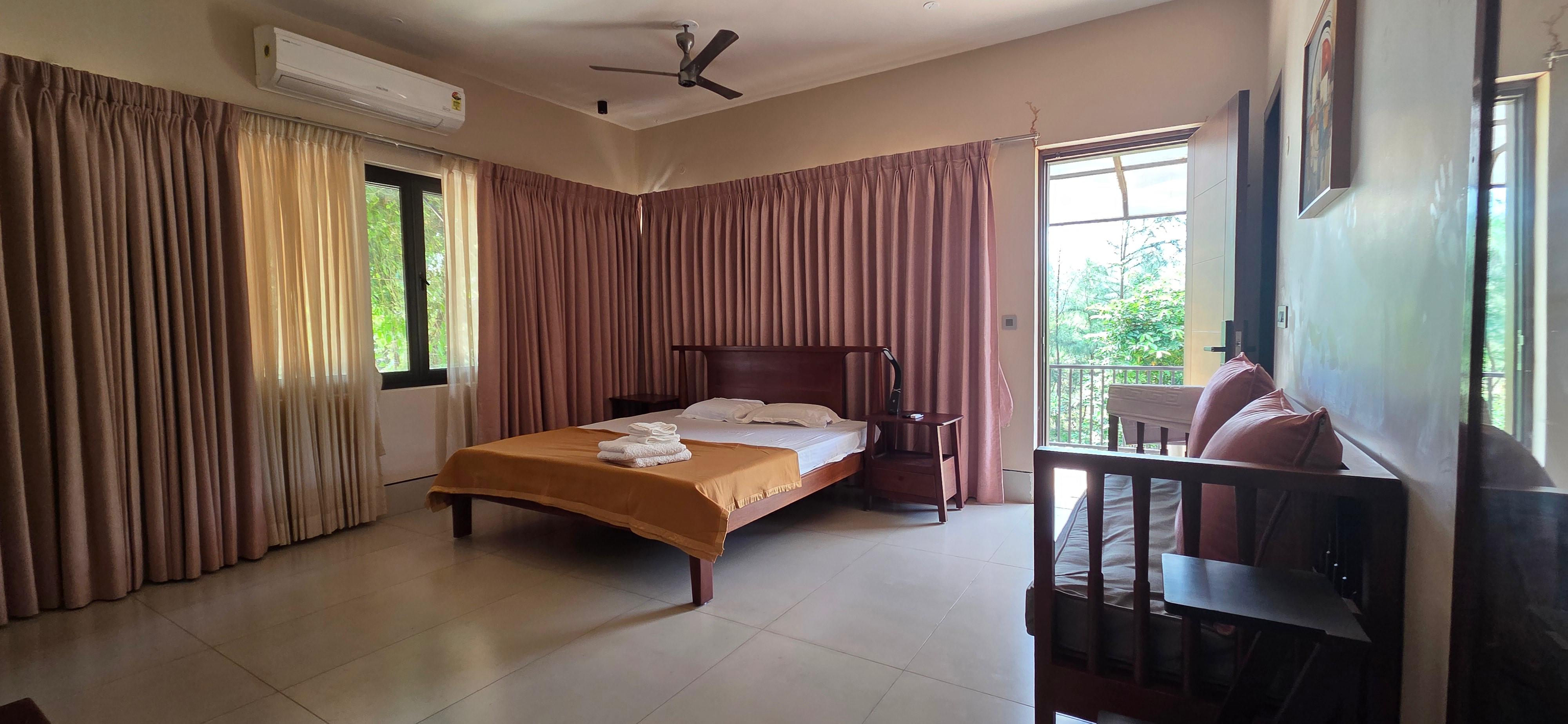 Property gallery image 9