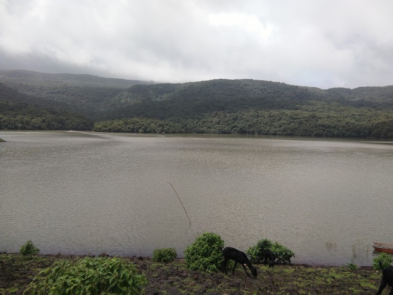Manoli Dam & Waterfall