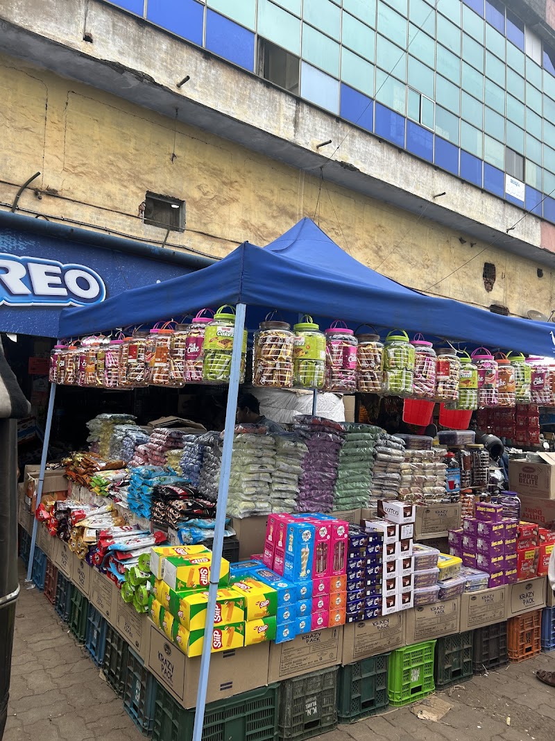 Changuvetty Junction Market