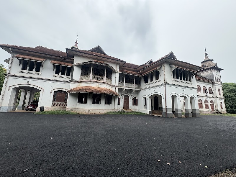 Kowdiar Palace