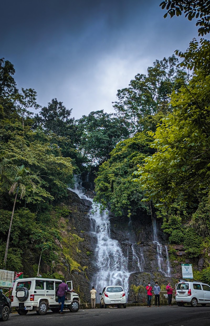 Valanjanganam Waterfalls