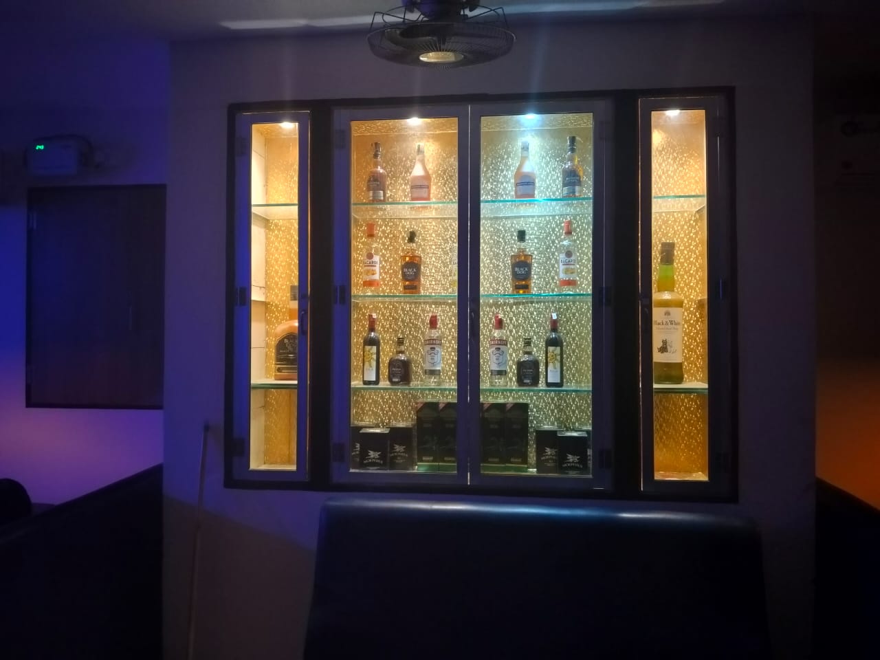 Resto Bar